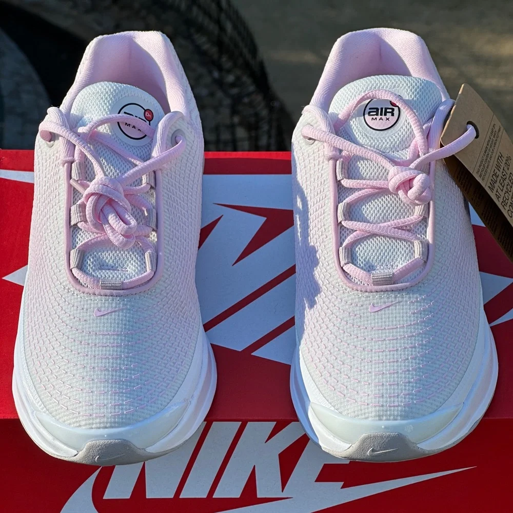 NEW Nike Pink Air Max DN BG Casual Sneaker Size Youth 7 (7Y) ; fits Womens 8.5